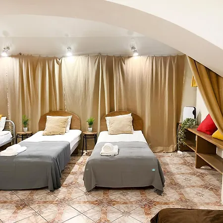 For 12 Guests In Center Krakau