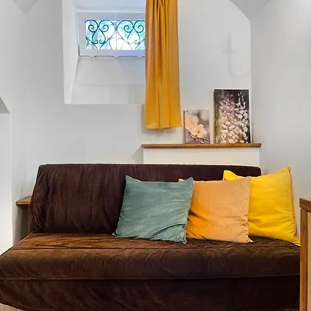 For 12 Guests In Center Cracovie