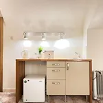 Apartment For 12 Guests In Center