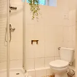 Apartment For 12 Guests In Center