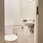 Apartment For 12 Guests In Center